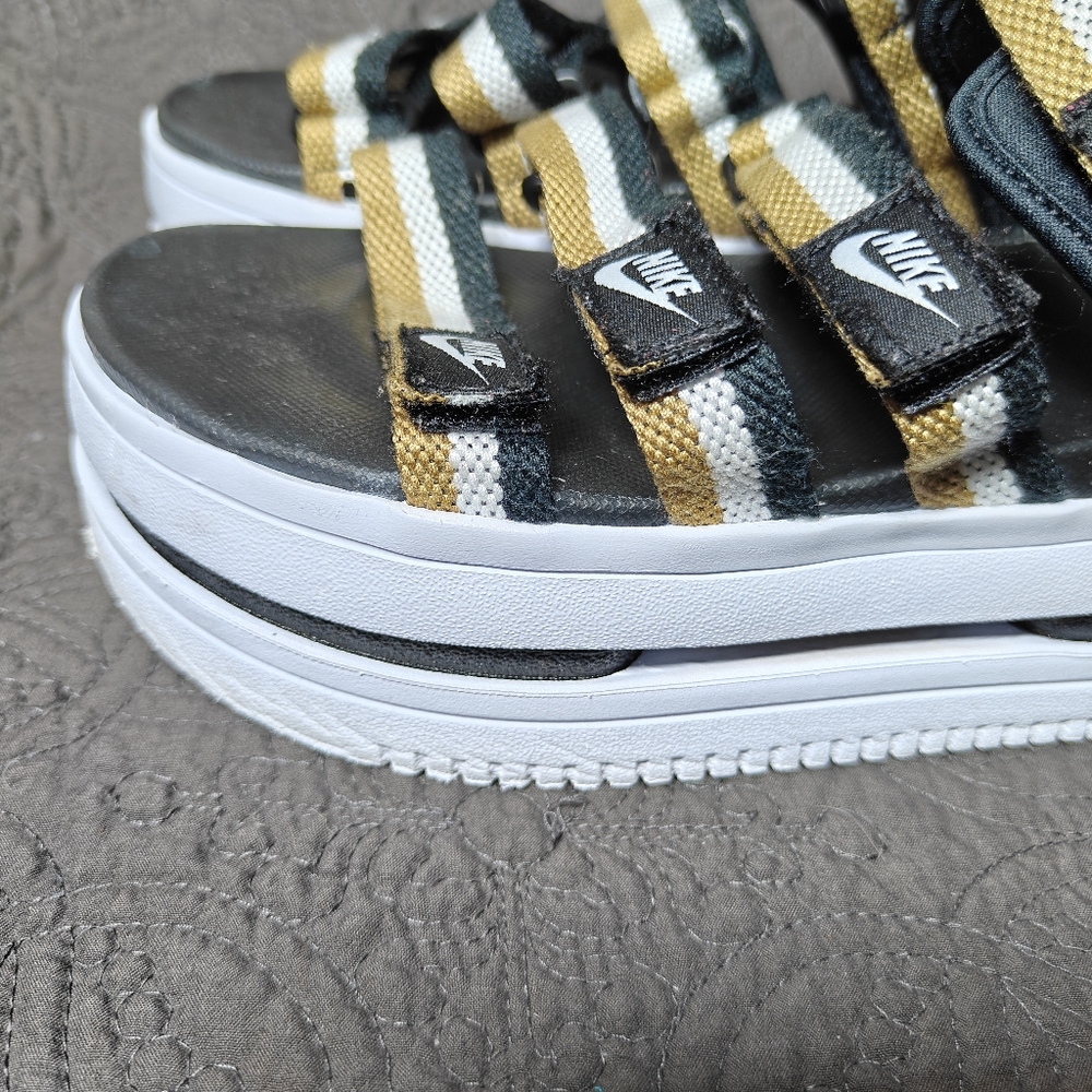 Nike Icon Classic Black Metallic Gold Platform Strappy Slip On Women’s Sandals 8 - Picture 4 of 8